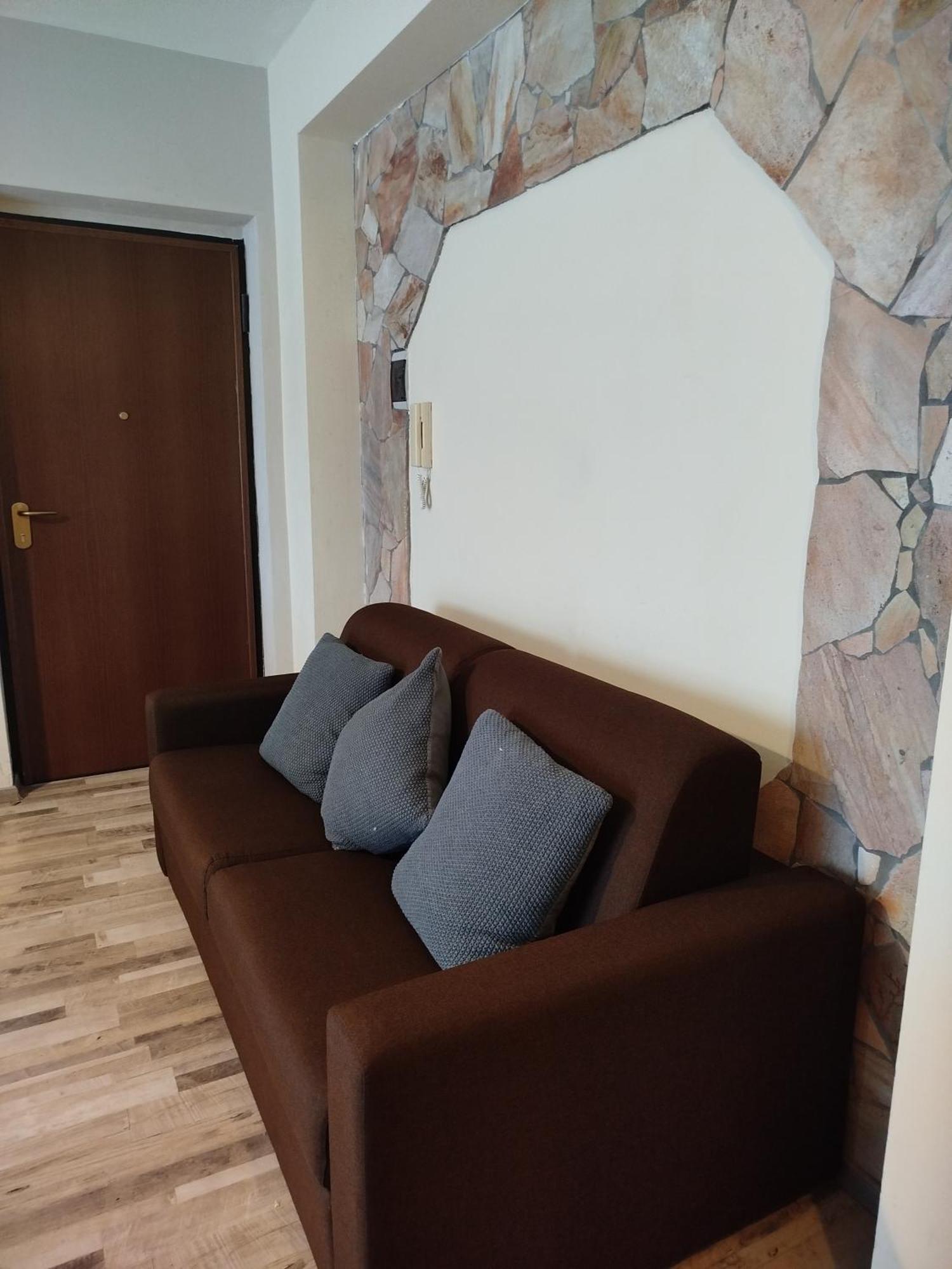 Bouganville Residence 卡拉塔比亚诺 外观 照片